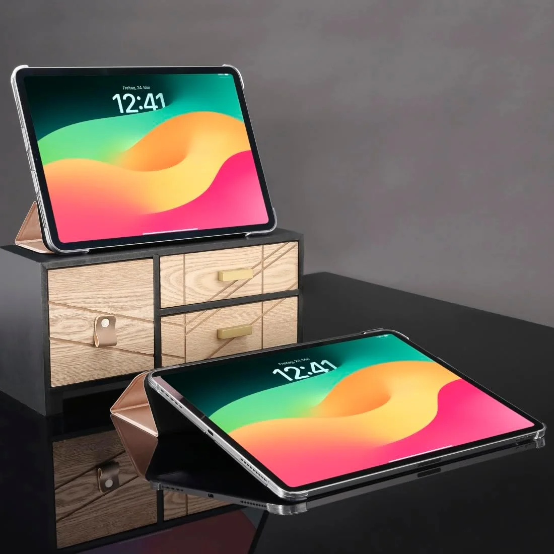 کیف تبلت تاشو شفاف Hama برای Apple iPad Pro 13 اینچ (2024) - صورتی