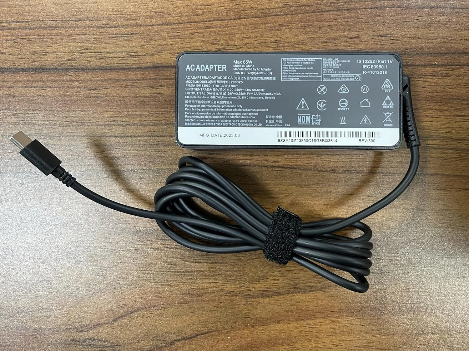 شارژر 65 واتی برای Microsoft Surface Pro 11، 10، 9، 8، 7+، Surface Laptop 6-4، تبلت Surface Go، Surface Book 3، 2، 1، Windows Surface 7، 6، 5، 4، 3، 2، 1، 1769، 1736، 1800 آداپتور منبع تغذیه