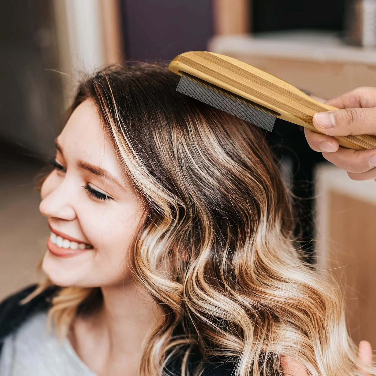 شانه ضد شوره KASTWAVE، شانه دندانه ریز استیل ضد زنگ، شانه چوبی دسته دار برای از بین بردن شوره سر، شانه کک و شپش، برس چند منظوره برای نظافت موی کودکان، بزرگسالان، حیوانات خانگی و سگ