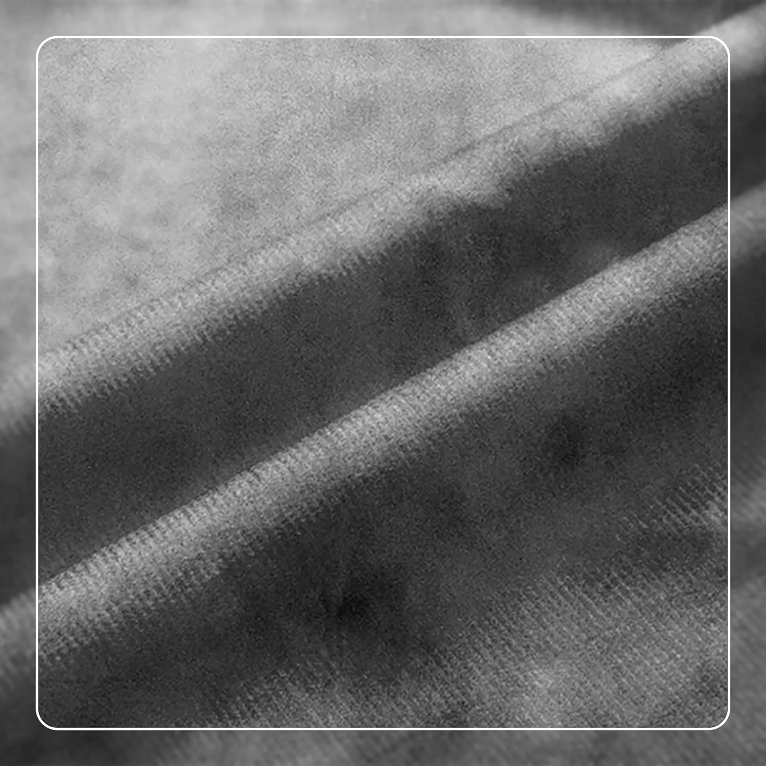 پس زمینه های عکاسی کیت 2.2x1.5 متر / 7x5 فوت، تاج گل کریسمس، خرس اسباب بازی، پرده، پنجره قوسی سبز تیره قرمز، پس زمینه دکور پرتره خانوادگی کودک، استودیوی عکس