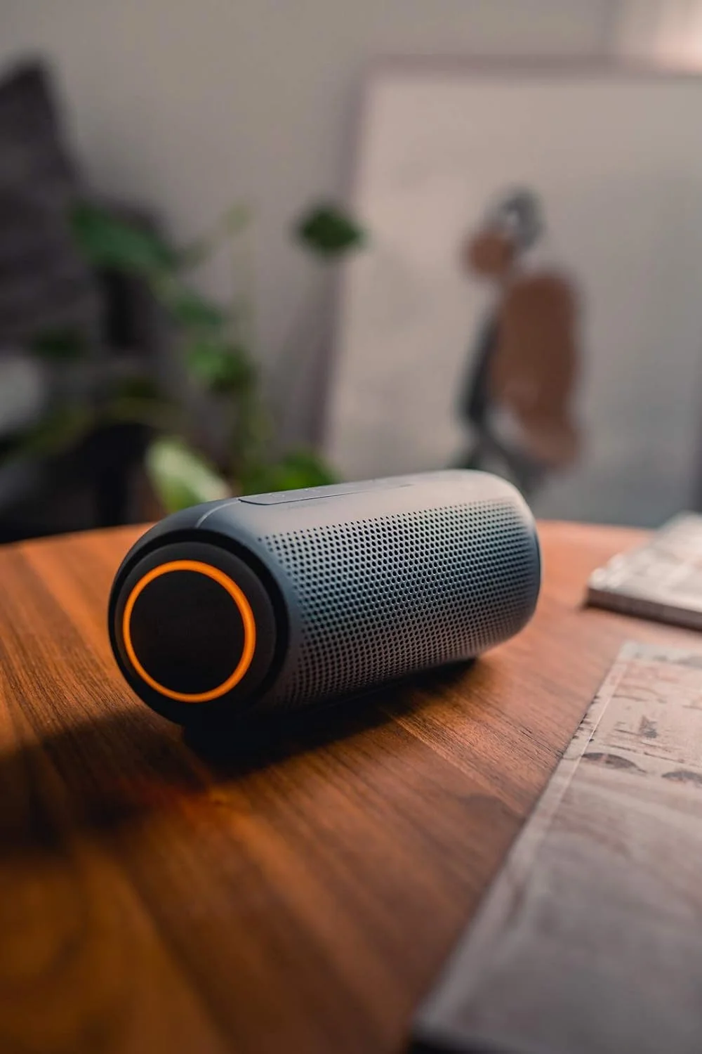 اسپیکر بلوتوثی بی سیم قابل حمل ال جی XBOOM Go PL7 با عمر باتری تا 24 ساعت، اسپیکر بلوتوثی مهمانی مقاوم در برابر آب IPX5، سازگار با تلویزیون ال ای دی ال جی، مشکی اسپیکر بلوتوثی بی سیم قابل حمل ال جی XBOOM Go PL7 با عمر باتری تا 24 ساعت، اسپیکر بلوتوثی مهمانی مقاوم در برابر آب IPX5، سازگار با تلویزیون ال ای دی ال جی، مشکی