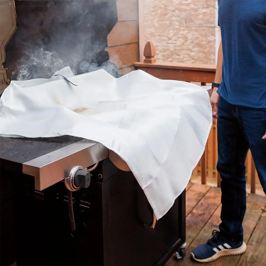 پتو نجات آتش نشانی قابل حمل THROYAL برای خانه، 100x100 سانتی متر، پتو آتش نشانی مربع شکل برای خانه و آشپزخانه، پتو ایمنی آتش نشانی، استفاده آسان