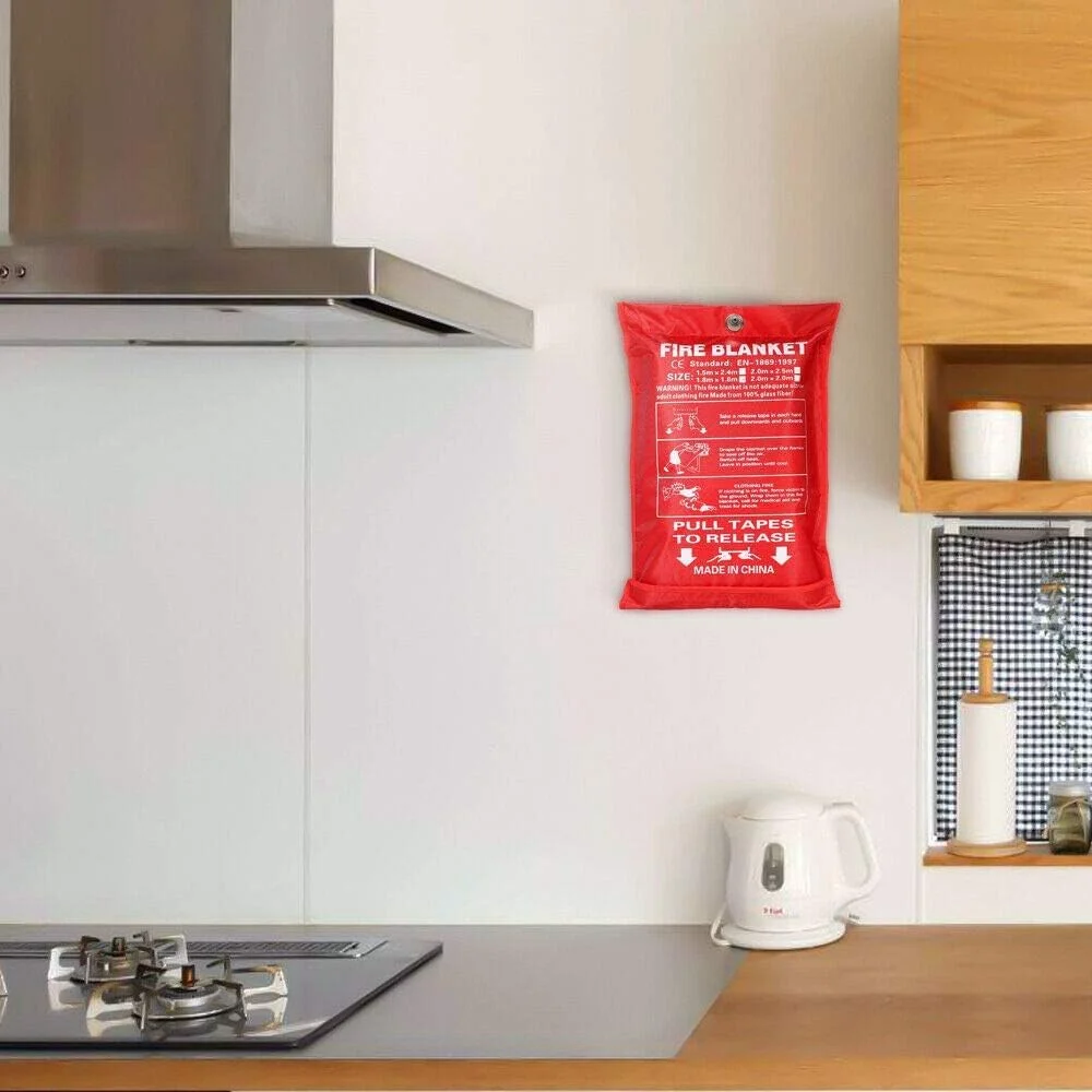 پتو اطفاء حریق با رهاسازی سریع، پتو ایمنی آتش نشانی در جعبه با حلقه، 1.5 × 1.5 متر، نصب آسان و استقرار سریع در مواقع اضطراری، ایده آل برای آشپزخانه، منزل و دفتر کار پتو اطفاء حریق با رهاسازی سریع، پتو ایمنی آتش نشانی در جعبه با حلقه، 1.5 × 1.5 متر، نصب آسان و استقرار سریع در مواقع اضطراری، ایده آل برای آشپزخانه، منزل و دفتر کار
