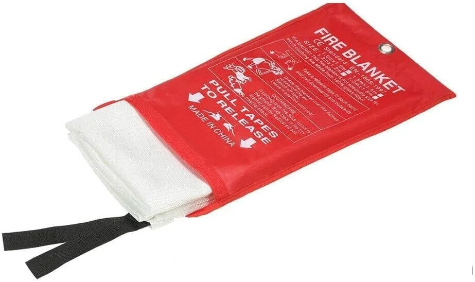 پتو اطفاء حریق با رهاسازی سریع، پتو ایمنی آتش نشانی در جعبه با حلقه، 1.2 x 1.2 متر، نصب آسان و استقرار سریع در مواقع اضطراری، ایده آل برای آشپزخانه، منزل و دفتر کار