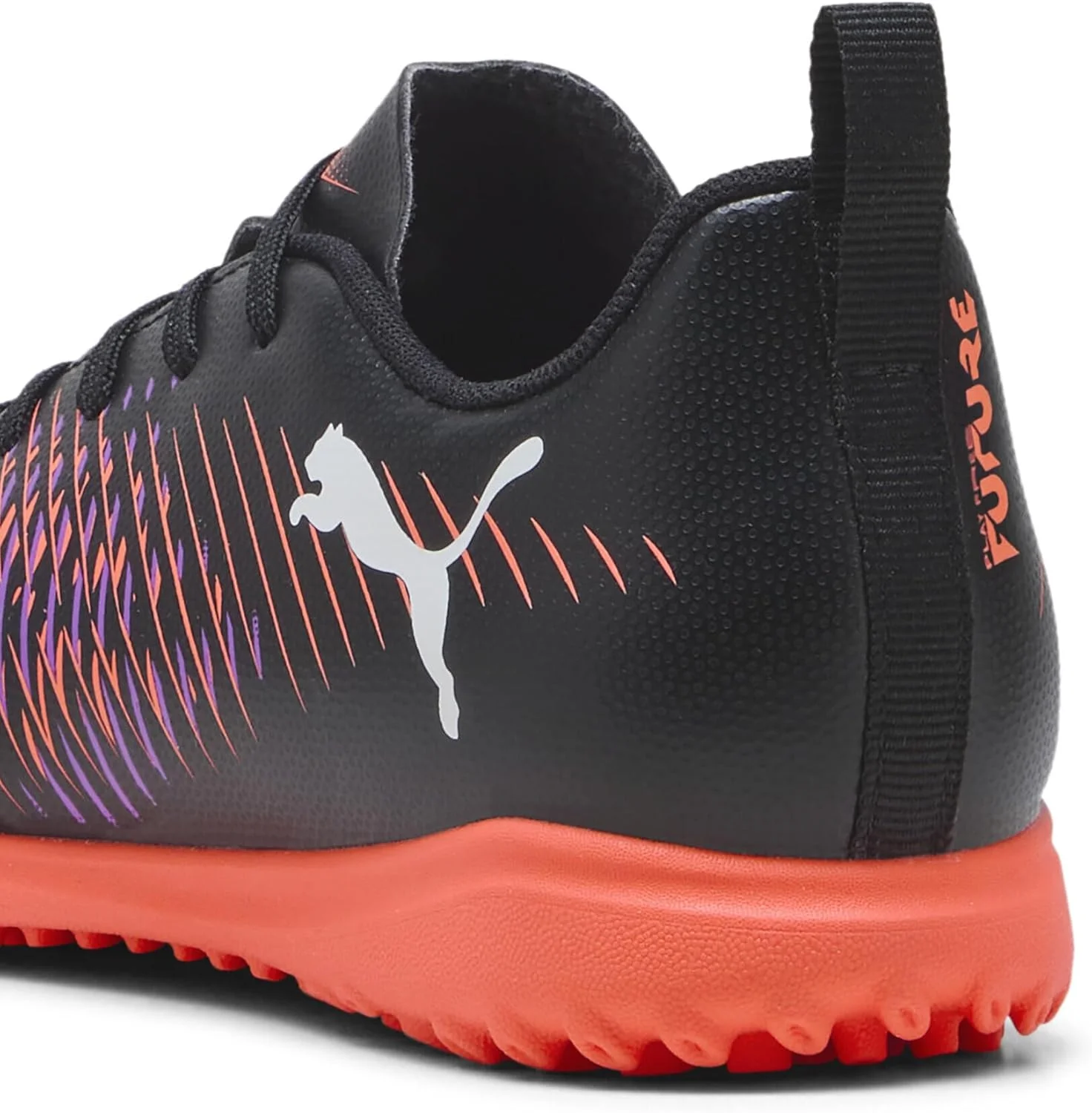 کفش فوتبال پوما Future 8 Play Tt Jr مناسب کودکان و نوجوانان