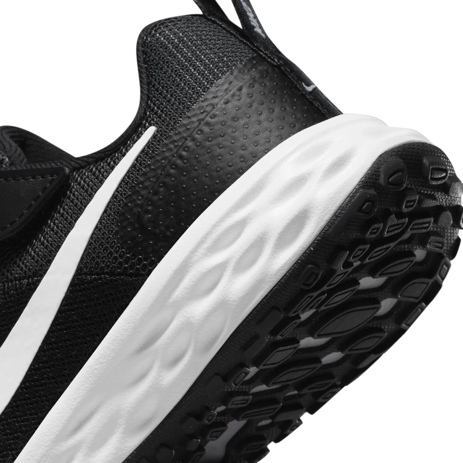 کفش تنیس بچگانه نایک Nike Revolution 6 Nn (Psv) یونیسکس کفش تنیس بچگانه نایک Nike Revolution 6 Nn (Psv) یونیسکس