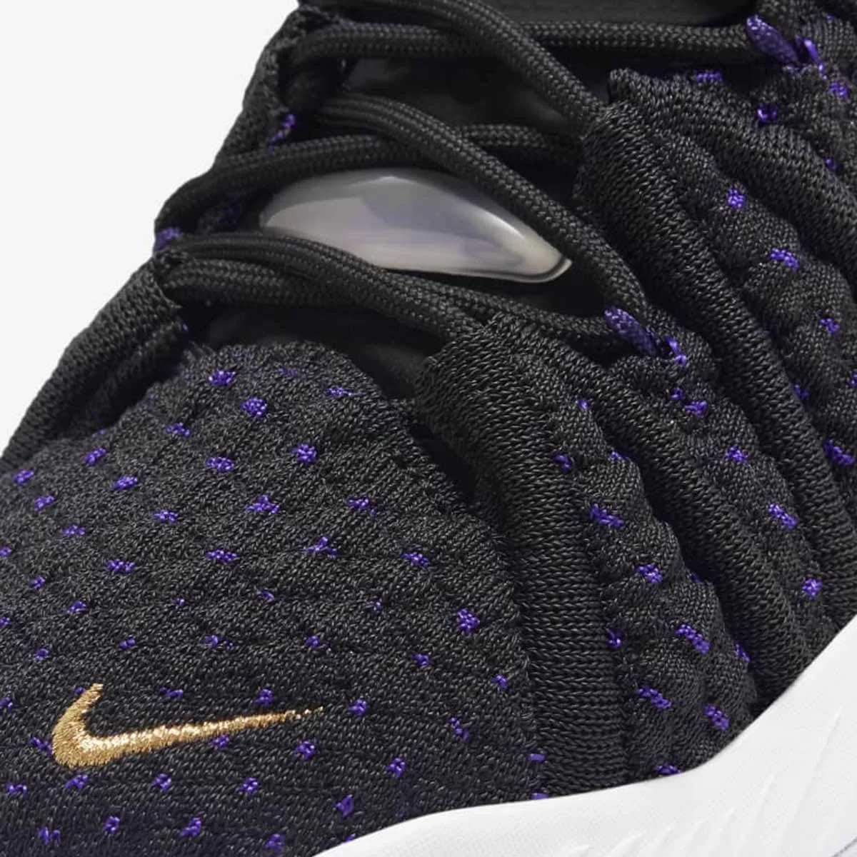 کفش بچگانه نایک Lebron 18 (GS) لیکرز کفش بچگانه نایک Lebron 18 (GS) لیکرز