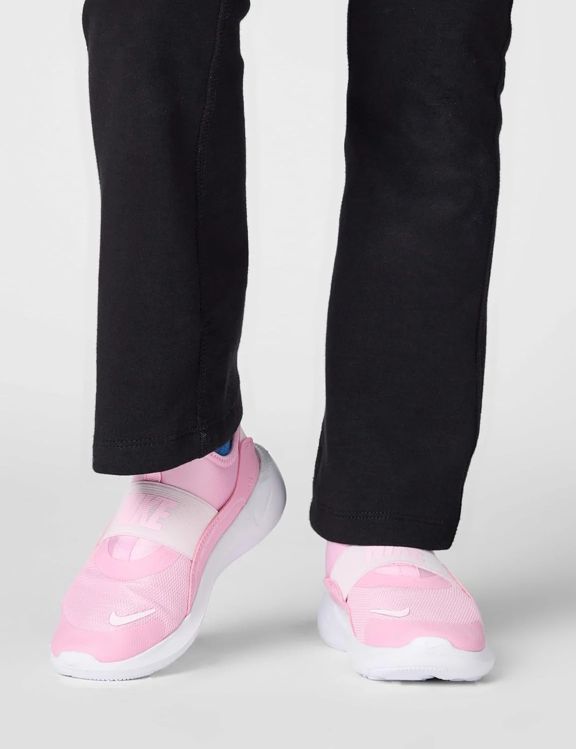 کفش ورزشی بچگانه نایک فلکس رانر 4