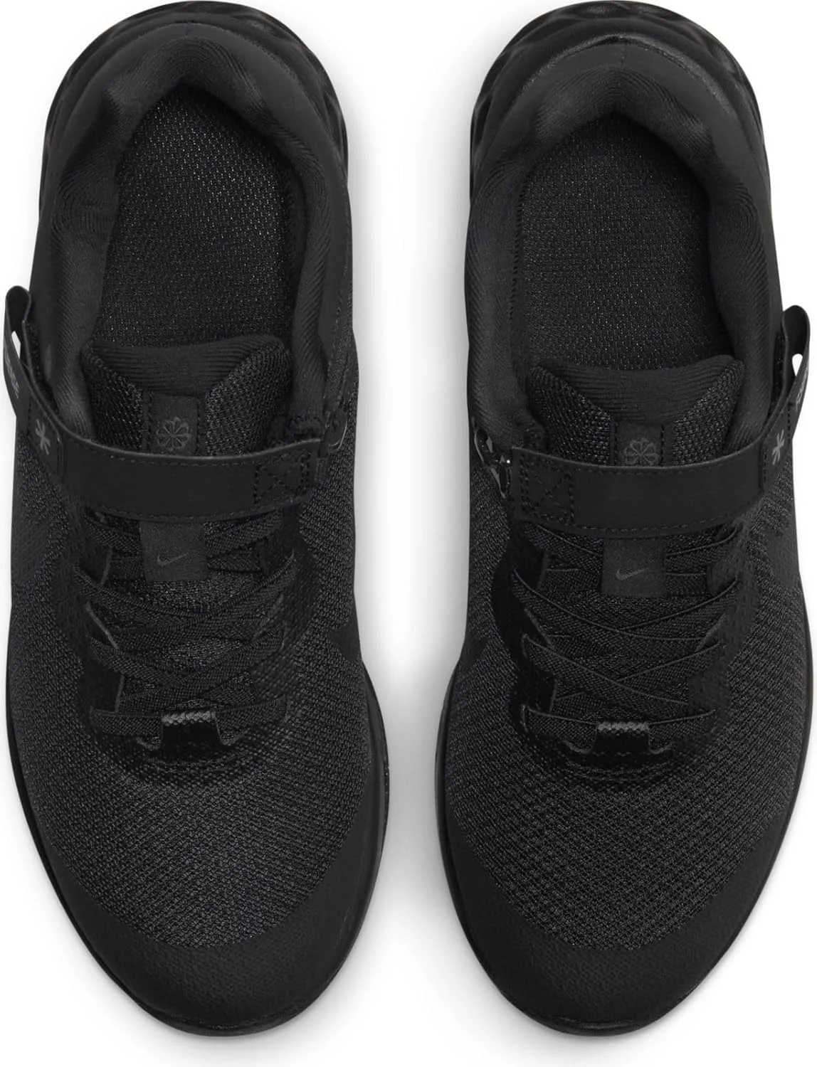 کفش های بند دار پسرانه نایک Nike Revolution 6 Flyease کفش های بند دار پسرانه نایک Nike Revolution 6 Flyease