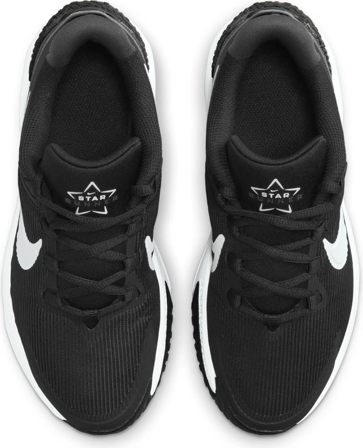 کفش های بند دار پسرانه نایک Nike Star Runner 4 Nn (Gs) کفش های بند دار پسرانه نایک Nike Star Runner 4 Nn (Gs)