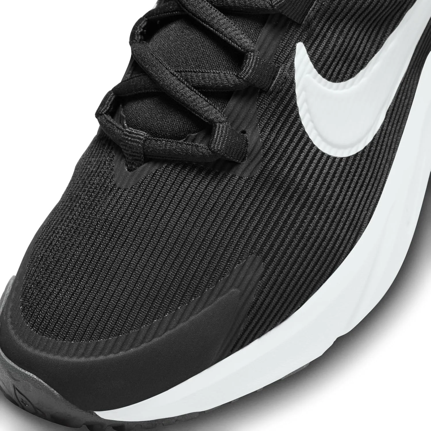 کفش های بند دار پسرانه نایک Nike Star Runner 4 Nn (Gs) کفش های بند دار پسرانه نایک Nike Star Runner 4 Nn (Gs)