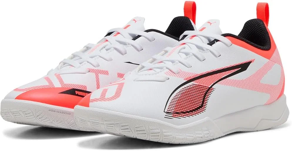 کفش فوتبال پوما Ultra 5 Play It Jr مناسب برای نوجوانان و بزرگسالان