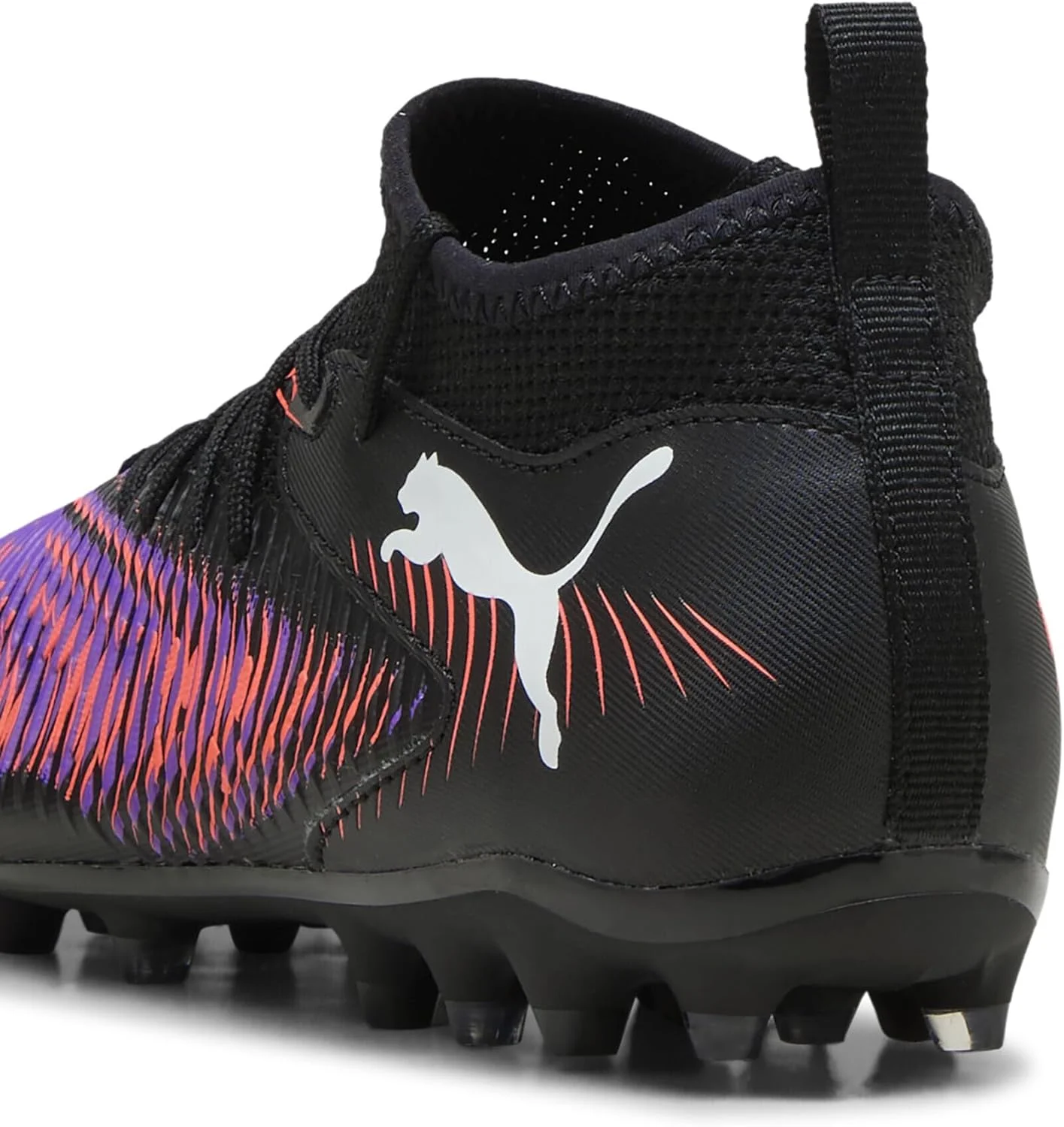 کفش فوتبال پوما Future 8 Match Mg Jr پسرانه/دخترانه