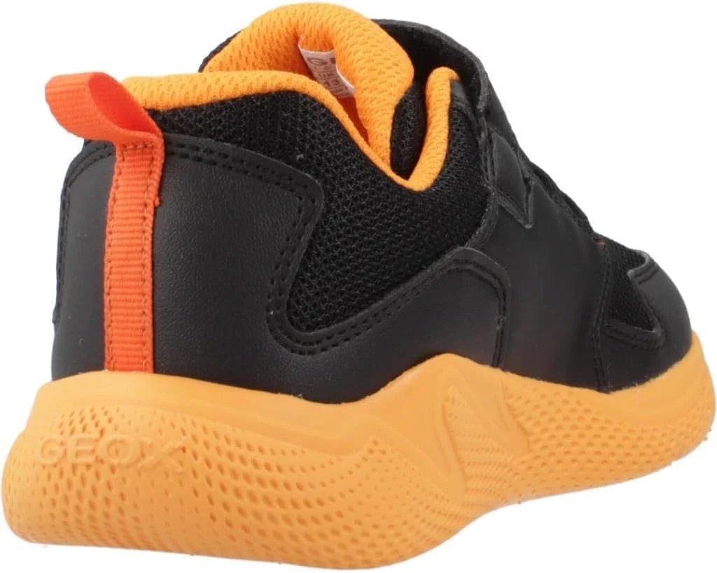 کفش پسرانه جیوکس مدل J Sprintye Boy A کفش پسرانه جیوکس مدل J Sprintye Boy A