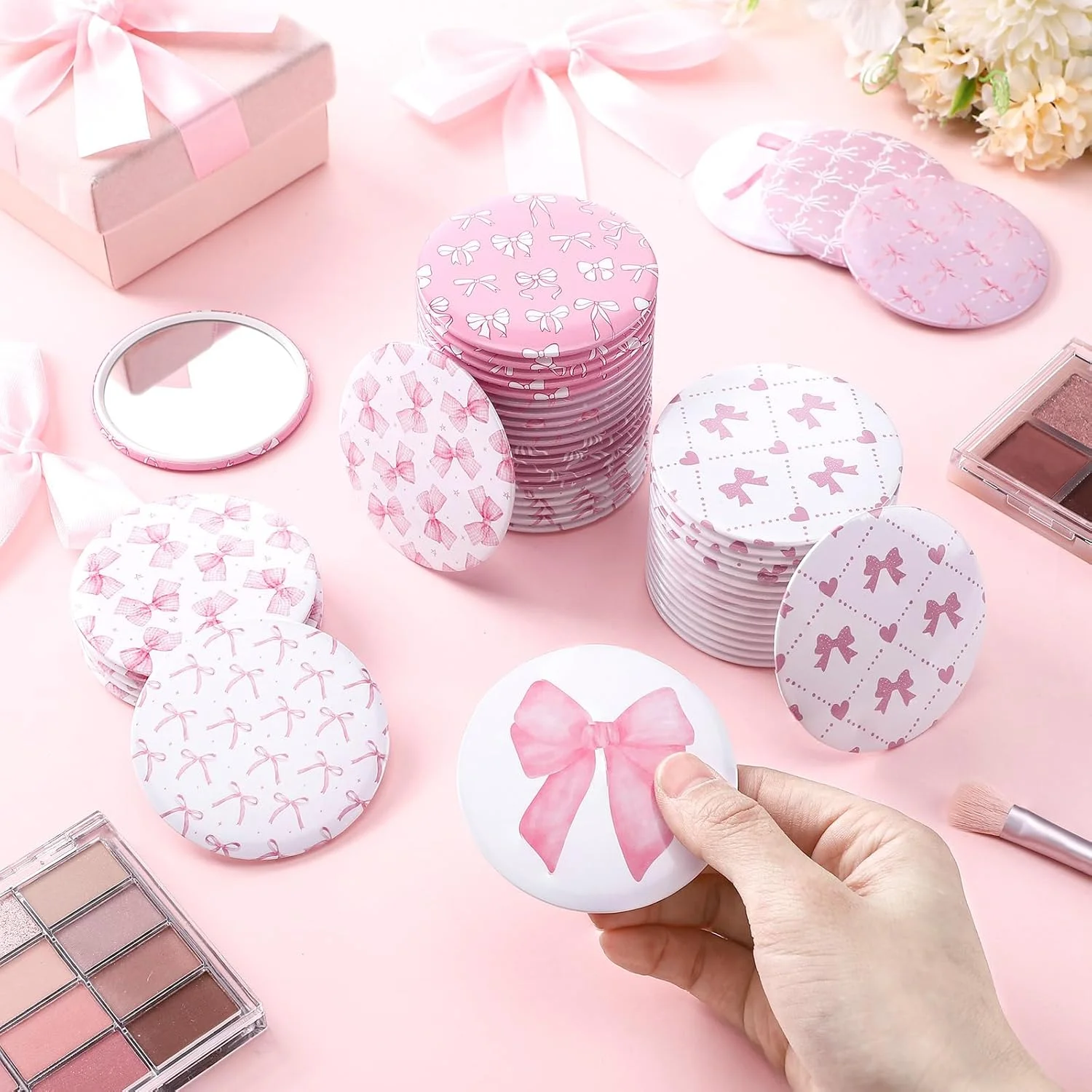 آینه جیبی کوچک طرح پاپیون صورتی نامالو، بسته 48 عددی، هدیه ای الهام بخش برای زنان، آینه آرایشی گرد قابل حمل برای کیف، مناسب مهمانی (طرح زیبا)