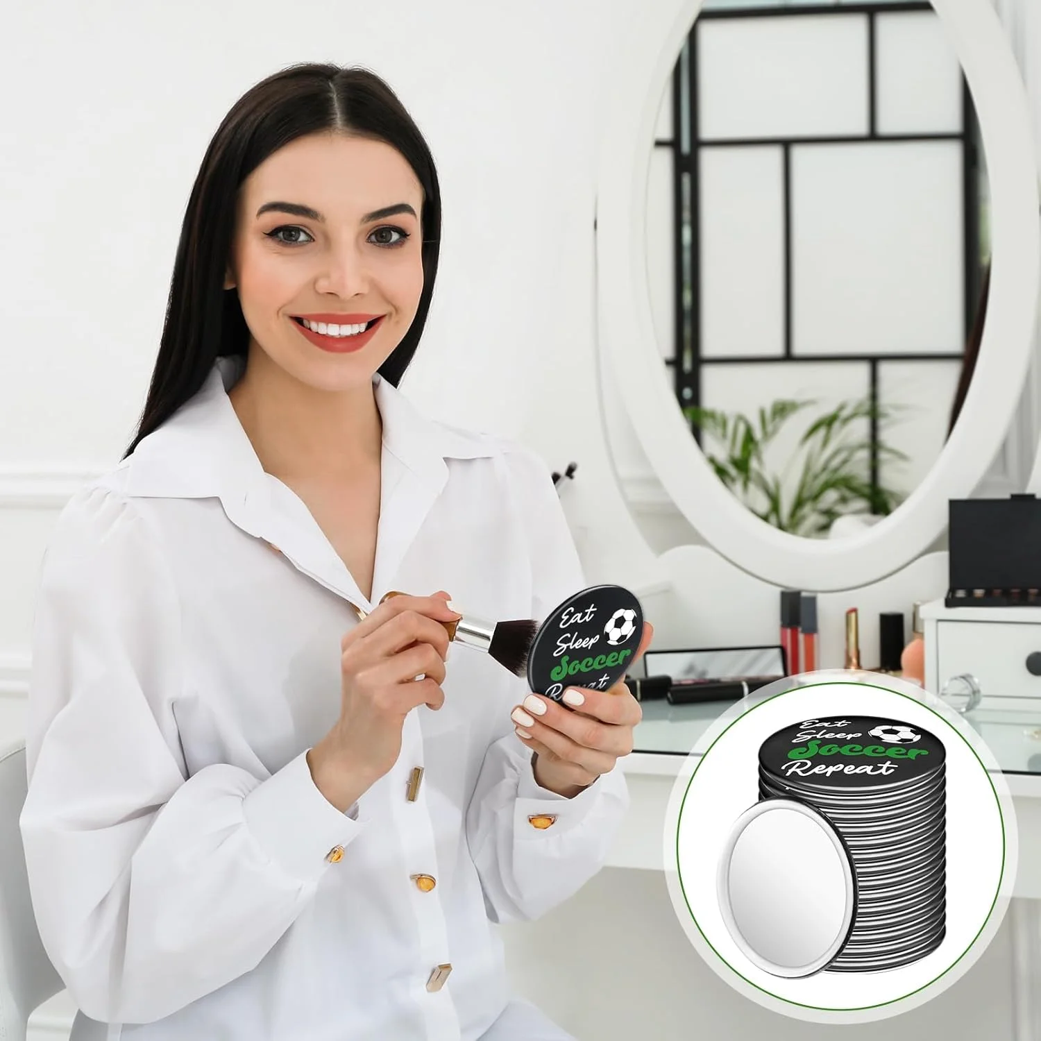 یوکیر 18 عدد آینه آرایشی فشرده با طرح توپ فوتبال، آینه گرد 7 سانتی متری قابل حمل، مناسب برای کیف دستی، لوازم جانبی دخترانه و مهمانی ها