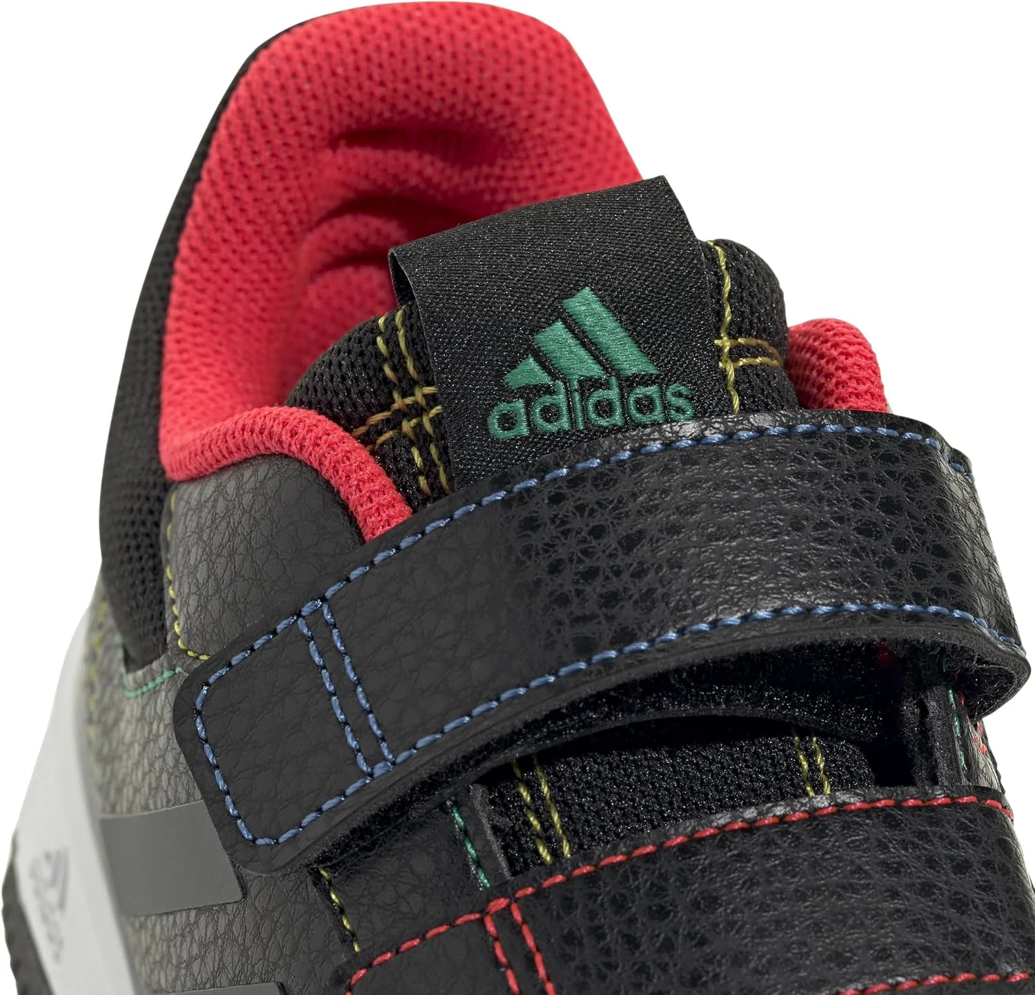 کفش های رانینگ بچگانه آدیداس Tensaur با بست قلاب و حلقه ای کفش های رانینگ بچگانه آدیداس Tensaur با بست قلاب و حلقه ای