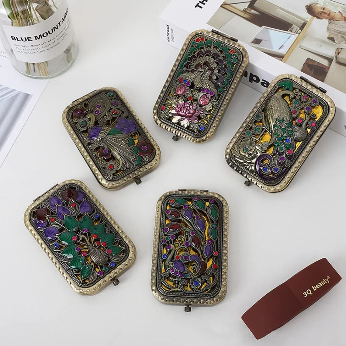 آینه جیبی تاشو فلزی بزرگنمایی شده طرح قدیمی Spatlus به سبک پرنسسی (طرح تصادفی، مجموعه 1 عددی) مستطیلی، قابل نصب روی دیوار، قاب دار، قهوه ای آینه جیبی تاشو فلزی بزرگنمایی شده طرح قدیمی Spatlus به سبک پرنسسی (طرح تصادفی، مجموعه 1 عددی) مستطیلی، قابل نصب روی دیوار، قاب دار، قهوه ای