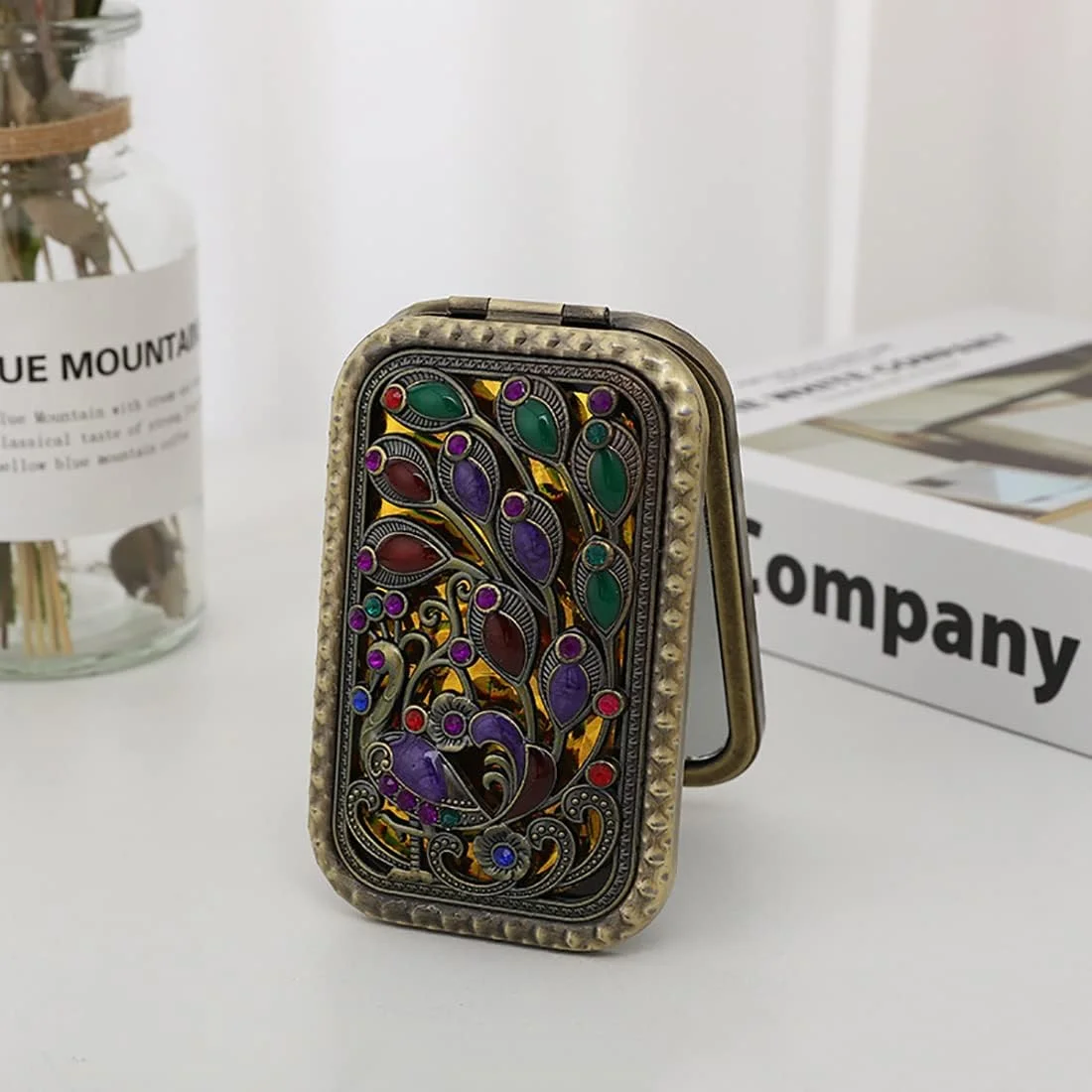 آینه جیبی تاشو فلزی بزرگنمایی شده طرح قدیمی Spatlus به سبک پرنسسی (طرح تصادفی، مجموعه 1 عددی) مستطیلی، قابل نصب روی دیوار، قاب دار، قهوه ای آینه جیبی تاشو فلزی بزرگنمایی شده طرح قدیمی Spatlus به سبک پرنسسی (طرح تصادفی، مجموعه 1 عددی) مستطیلی، قابل نصب روی دیوار، قاب دار، قهوه ای