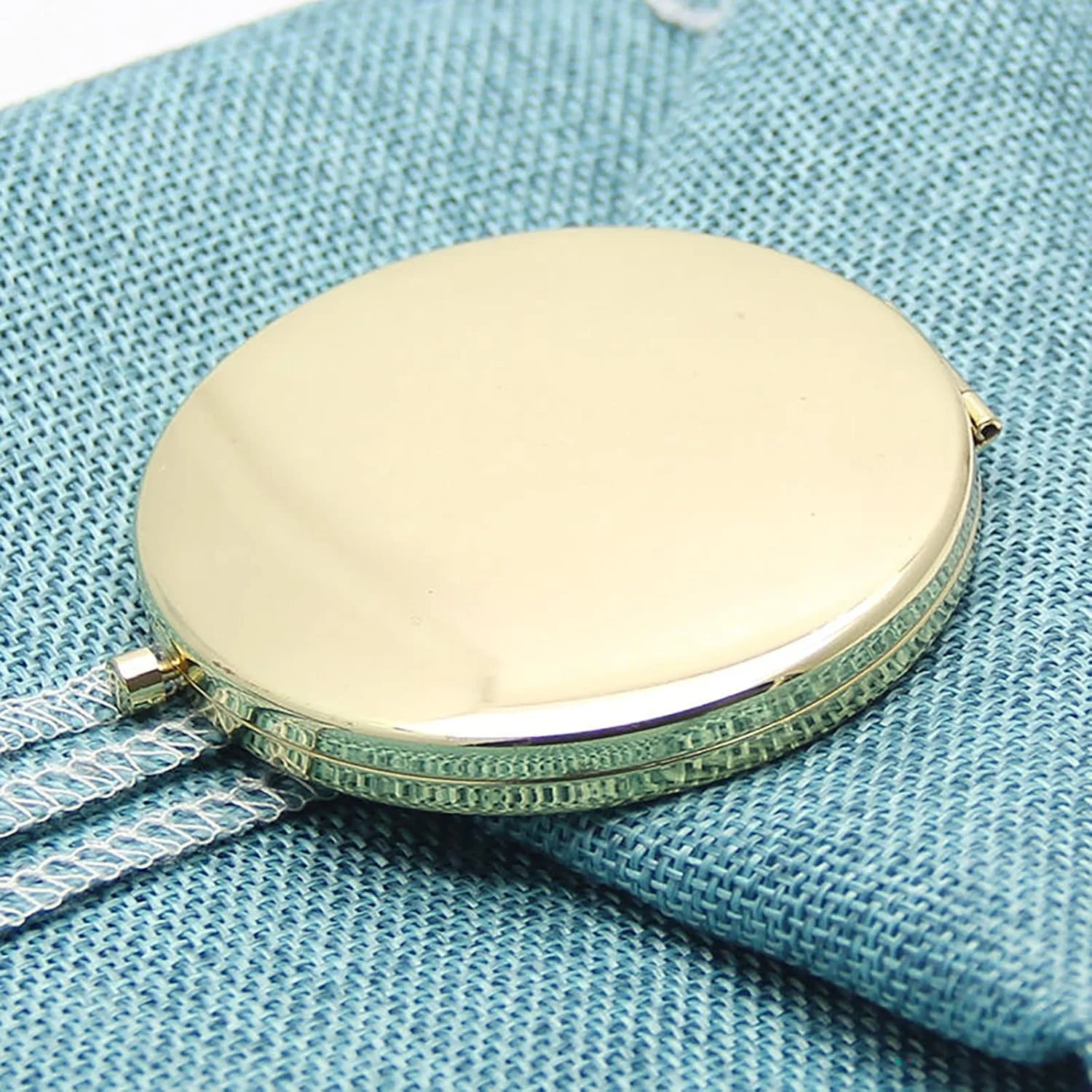 WOOYALIN Magnifying Compact Cosmetic Mirror 2.75 Inch Round Pocket Makeup Mirror Handheld Travel Makeup Mirror Portable Mirror Pocket Mirror Glod 5PCS
