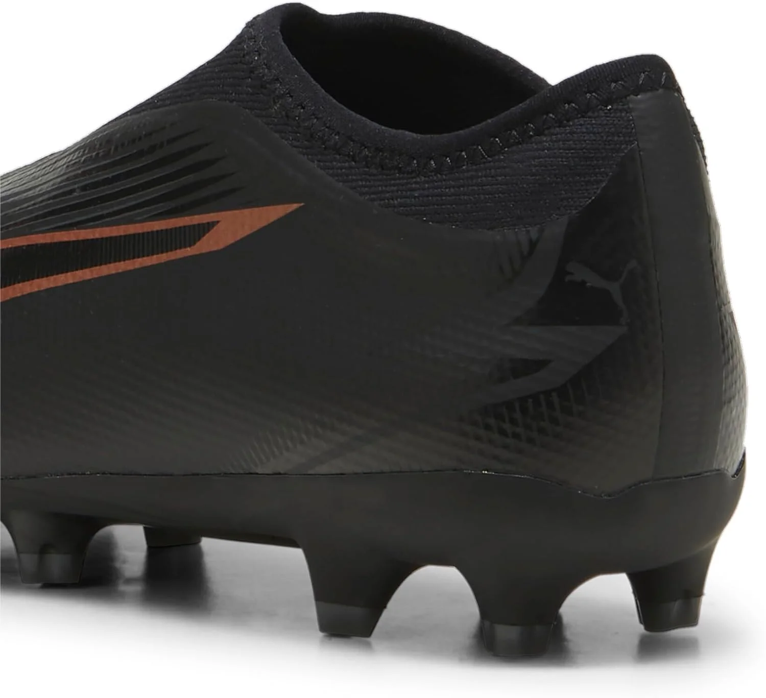 کفش فوتبال پوما مدل Ultra Match Ll Fg/Ag Jr مناسب برای کودکان و نوجوانان کفش فوتبال پوما مدل Ultra Match Ll Fg/Ag Jr مناسب برای کودکان و نوجوانان