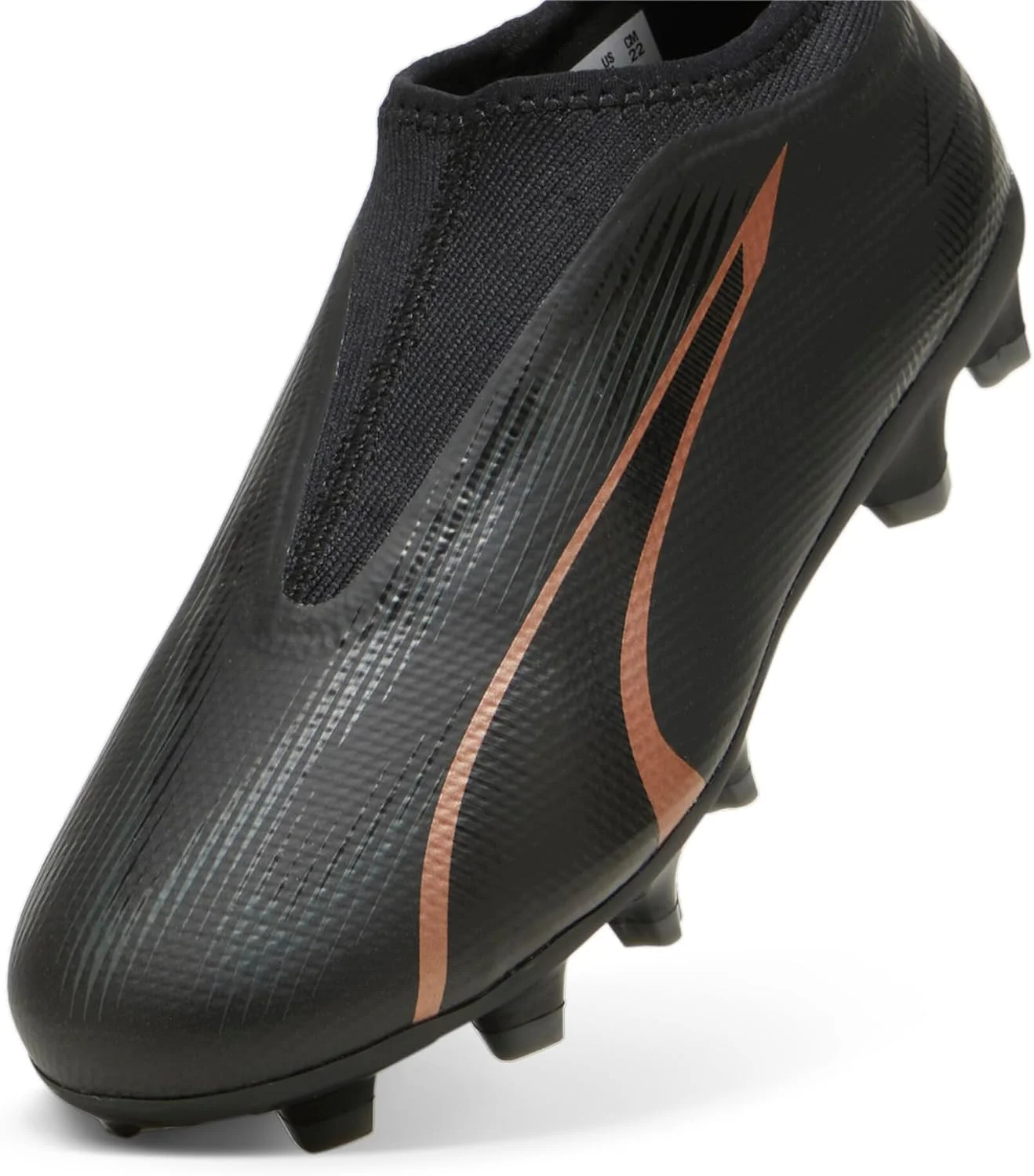 کفش فوتبال پوما مدل Ultra Match Ll Fg/Ag Jr مناسب برای کودکان و نوجوانان کفش فوتبال پوما مدل Ultra Match Ll Fg/Ag Jr مناسب برای کودکان و نوجوانان