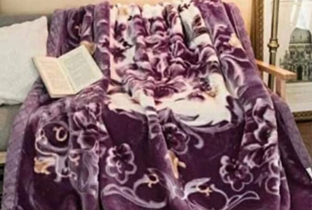 پتو مینک کره‌ای فوق‌العاده نرم و لوکس Bezzilish Home، مناسب تخت دو نفره، دولایه، بسیار گرم برای زمستان - (چند رنگ، سبک وزن)