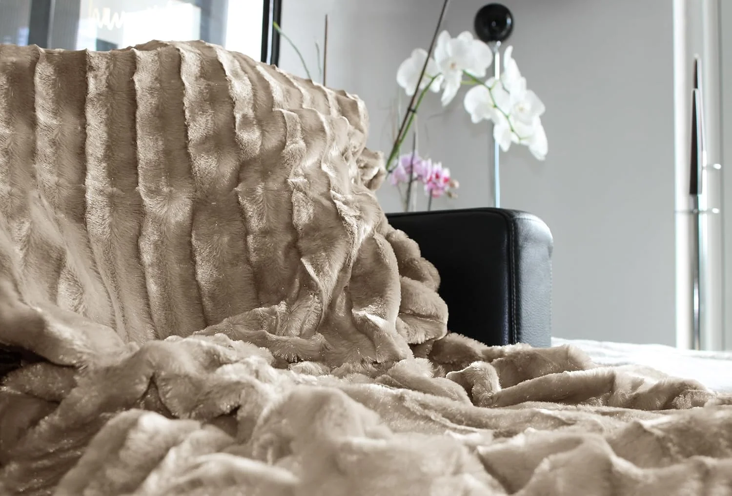 پتوی خز مصنوعی برندسلر، دولایه ضخیم، پتو، پتوی راسو، طرح چهارخانه، پتوی خز مصنوعی، رو تختی (بژ)