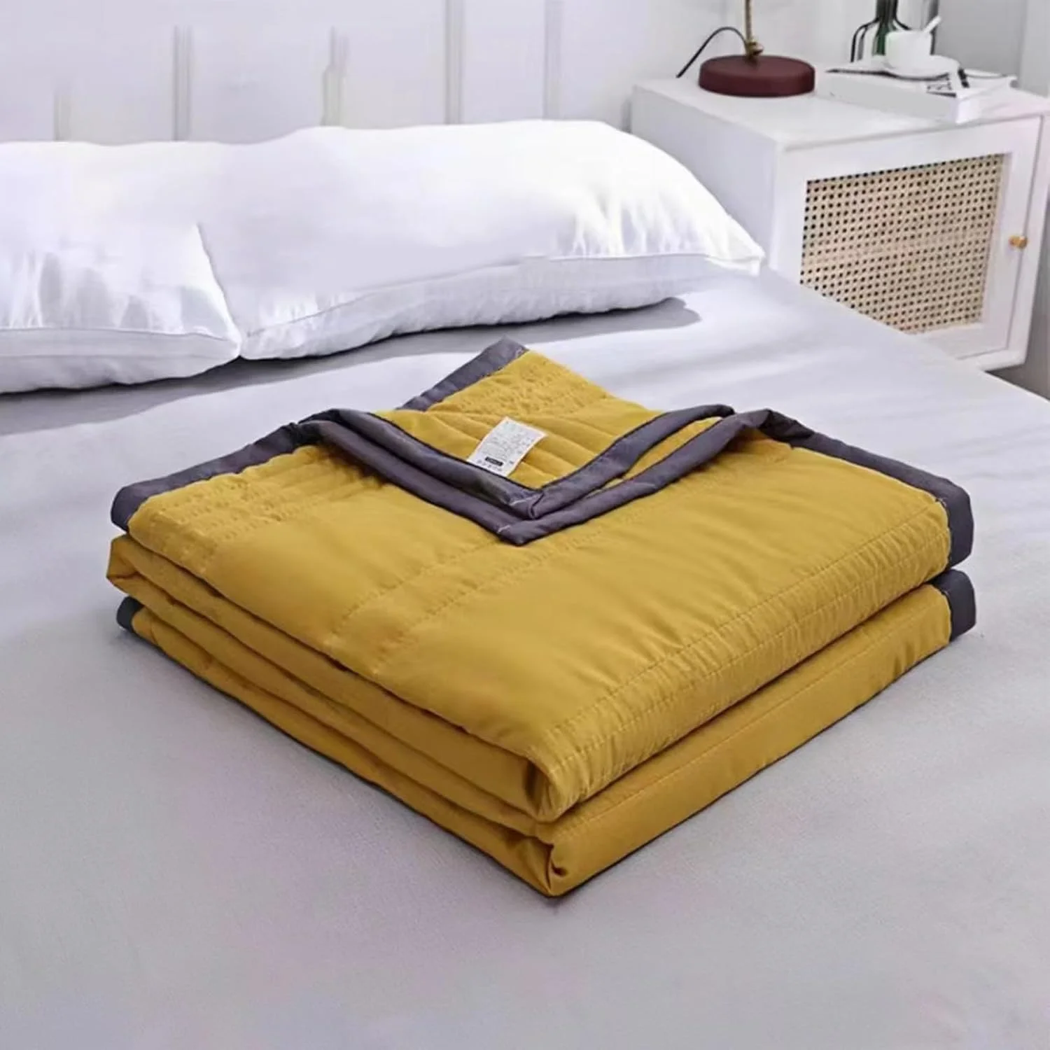 پتو، لحاف نخی سبک و تنفسی برای افراد گرمایی، جذب کننده گرمای بدن، لحاف مناسب برای تهویه مطبوع پتو، لحاف نخی سبک و تنفسی برای افراد گرمایی، جذب کننده گرمای بدن، لحاف مناسب برای تهویه مطبوع