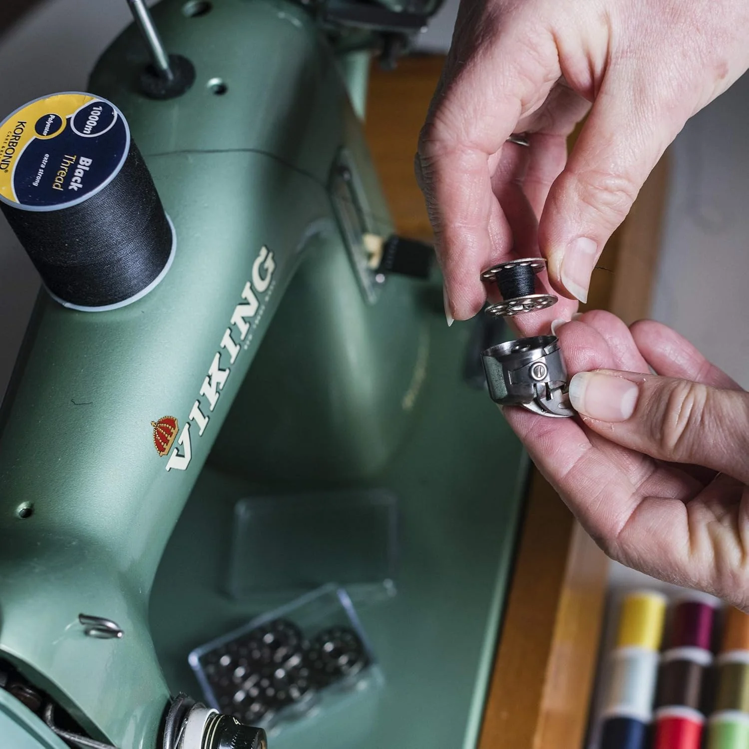 مجموعه 6 عددی ماسوره فلزی Korbond – 20.6mm x 11.7mm – کلاس 15 (مدل A) ایده آل برای چرخ خیاطی های خانگی و استفاده با انواع نخ – تخت، 20.6mm x 11.7mm مجموعه 6 عددی ماسوره فلزی Korbond – 20.6mm x 11.7mm – کلاس 15 (مدل A) ایده آل برای چرخ خیاطی های خانگی و استفاده با انواع نخ – تخت، 20.6mm x 11.7mm