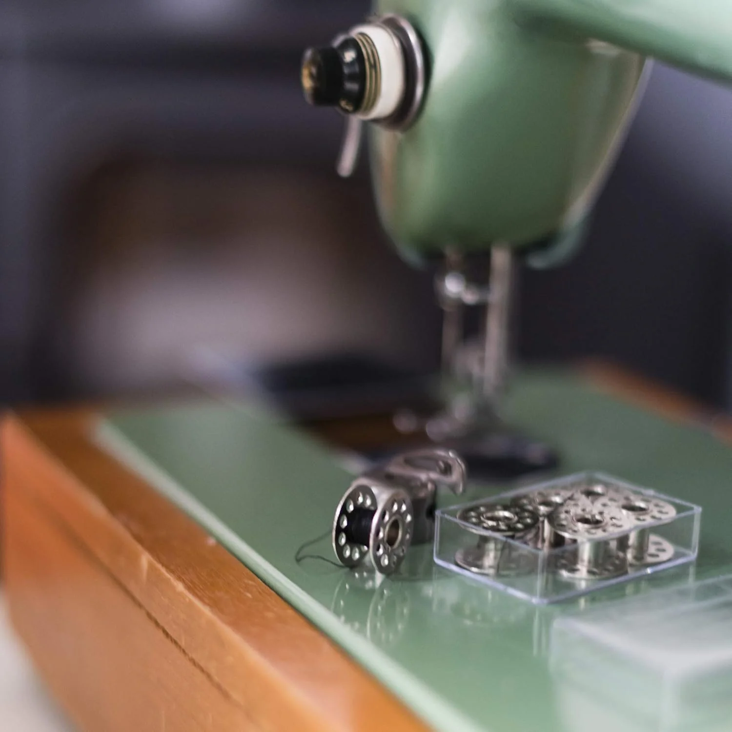 مجموعه 6 عددی ماسوره فلزی Korbond – 20.6mm x 11.7mm – کلاس 15 (مدل A) ایده آل برای چرخ خیاطی های خانگی و استفاده با انواع نخ – تخت، 20.6mm x 11.7mm مجموعه 6 عددی ماسوره فلزی Korbond – 20.6mm x 11.7mm – کلاس 15 (مدل A) ایده آل برای چرخ خیاطی های خانگی و استفاده با انواع نخ – تخت، 20.6mm x 11.7mm