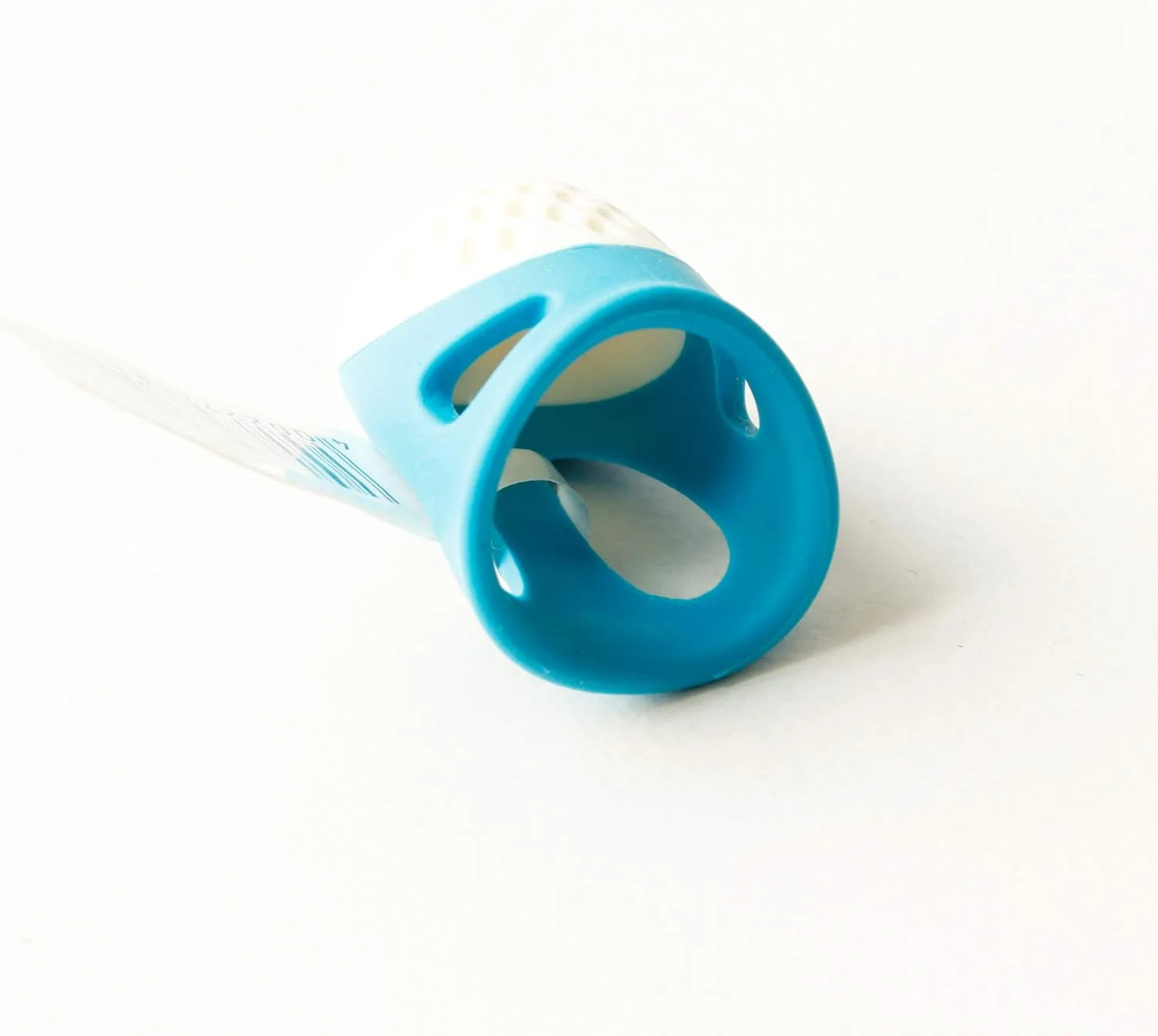 انگشتانه خیاطی پریم، آبی، سایز آزاد انگشتانه خیاطی پریم، آبی، سایز آزاد