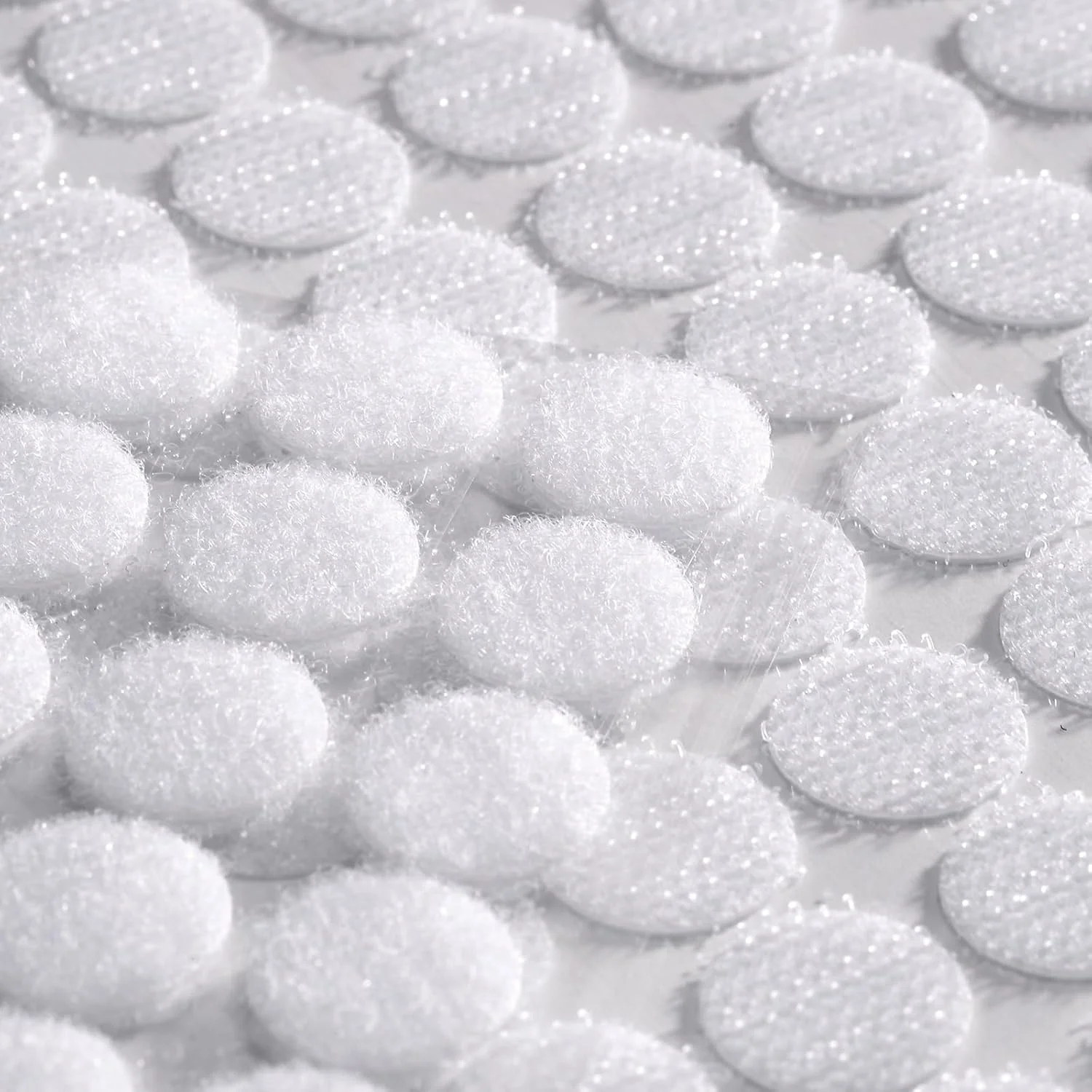 1000 عدد | 500 جفت | قطر 1.5 سانتی متر | 100% نایلون | بست قلاب و حلقه ای چسبی دایره ای شکل قوی برای استفاده در هنر و صنایع دستی، کلاس درس مدرسه، خانه و محل کار، سفید