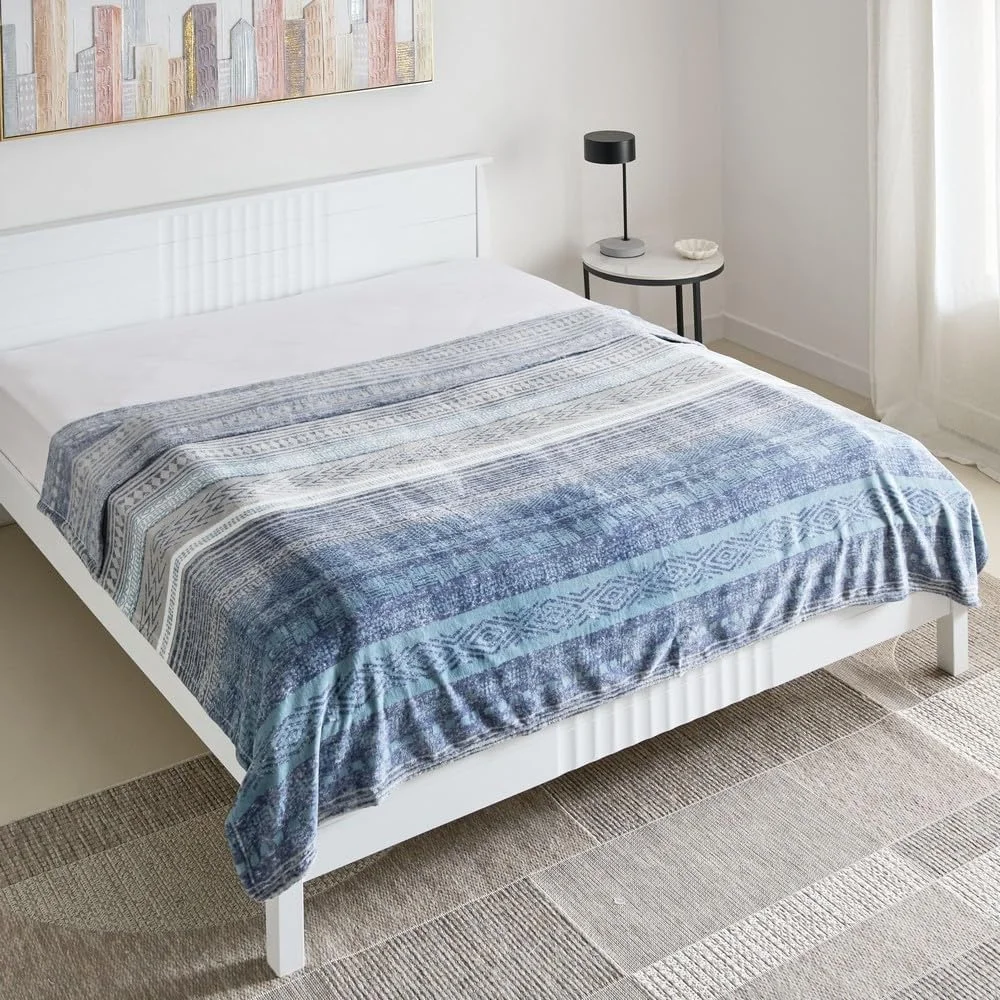 پتو فلانل طرح دار کویین هوم باکس مدل Matrix Enzo - ابعاد 200x220 سانتی متر پتو فلانل طرح دار کویین هوم باکس مدل Matrix Enzo - ابعاد 200x220 سانتی متر