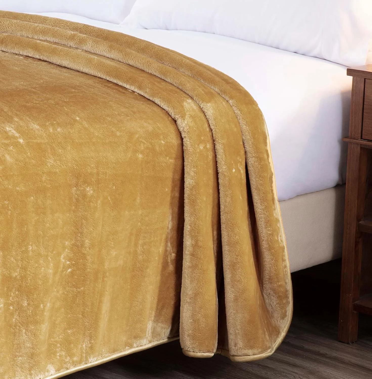 پتوی مینک طرح کره ای ضخیم تک لایه 9 پوندی Chezmoi Collection، پتوی رَشِل مینک نرم و ابریشمی 750GSM، سایز کینگ 85 در 95 اینچ، طلایی یکدست