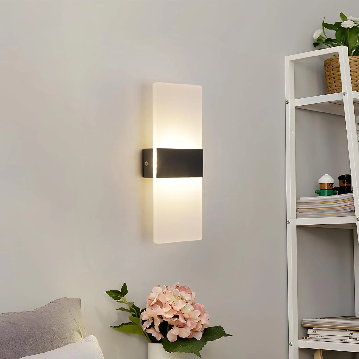 چراغ دیواری ال ای دی مینیمالیستی مدرن YATAI، چراغ دیواری مربعی مشکی 4 وات با کنترل سوئیچ سه رنگ (3000K-6000K)، ایده آل برای اتاق خواب، اتاق غذاخوری، کنار آینه