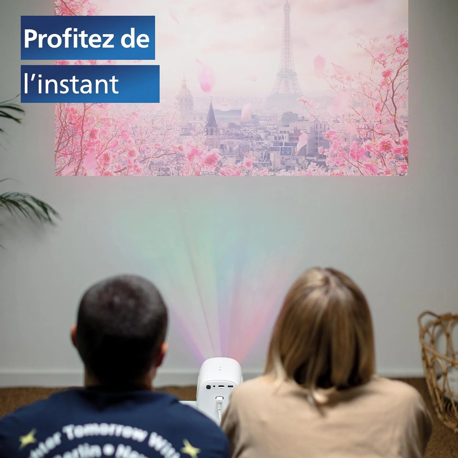 پروژکتور ویدئویی سینمای خانگی فیلیپس NeoPix 130، تصحیح تصویر پیشرفته، Full HD 720p، منبع نور LED پیشرفته، حالت آینه Wi-Fi، صدای استریو، سیستم عامل متصل، سفید