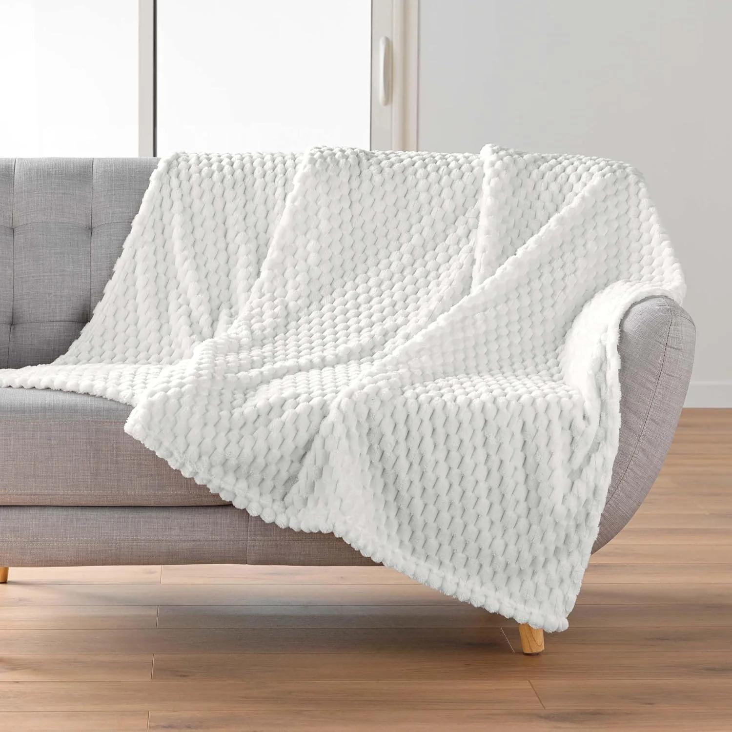 پتوی نرم و لطیف داخل خانه (125 x 150 سانتی متر) طرح مینی فراستی، فلانل طبیعی برجسته و ساده