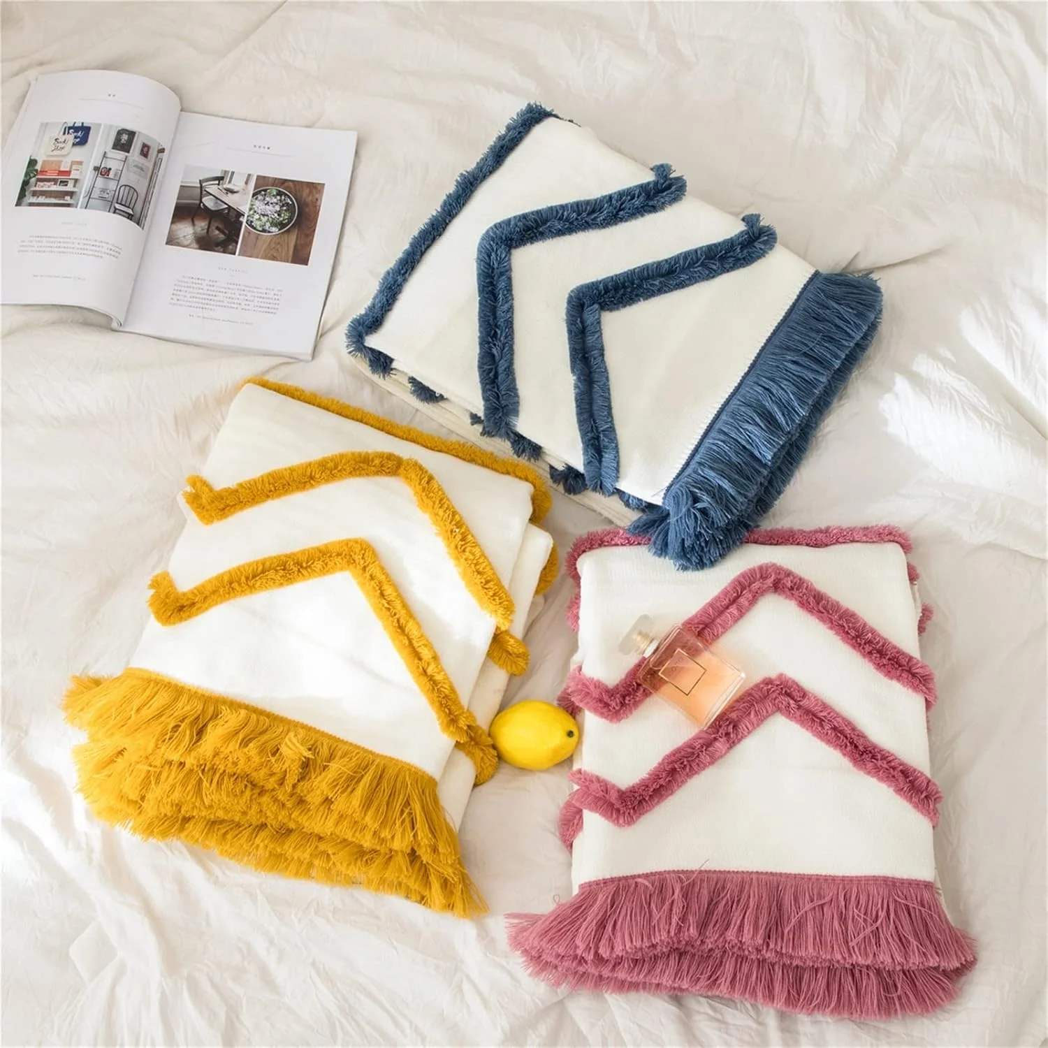 پتو WMGSDWB طرح راه راه زیبا و جذاب، آبی، صورتی، زرد، بافتنی ظریف آکریلیک، ریشه دار، پتوی تزئینی برای مبل (آبی تیره) پتو WMGSDWB طرح راه راه زیبا و جذاب، آبی، صورتی، زرد، بافتنی ظریف آکریلیک، ریشه دار، پتوی تزئینی برای مبل (آبی تیره)