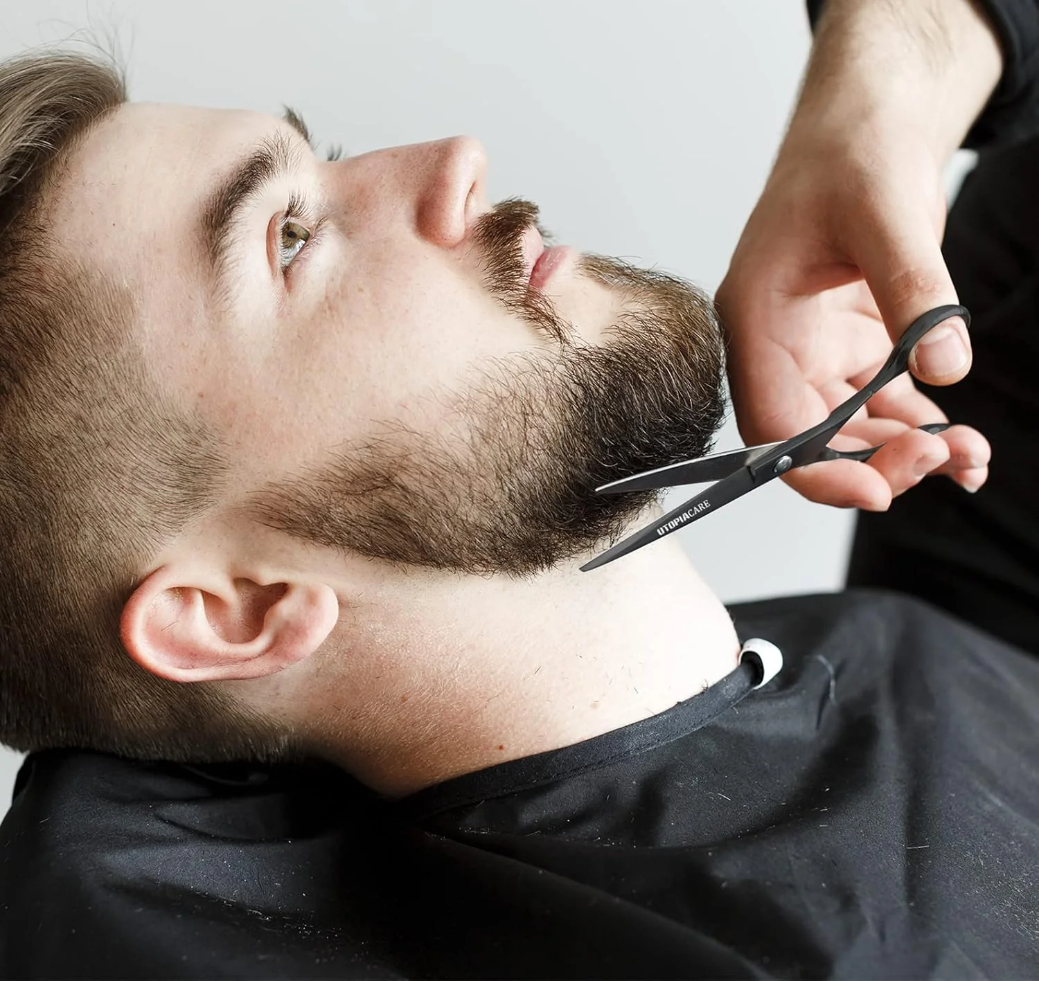 قیچی آرایشگری حرفه ای یوتوپیا کر (مشکی) قیچی آرایشگری حرفه ای یوتوپیا کر (مشکی)