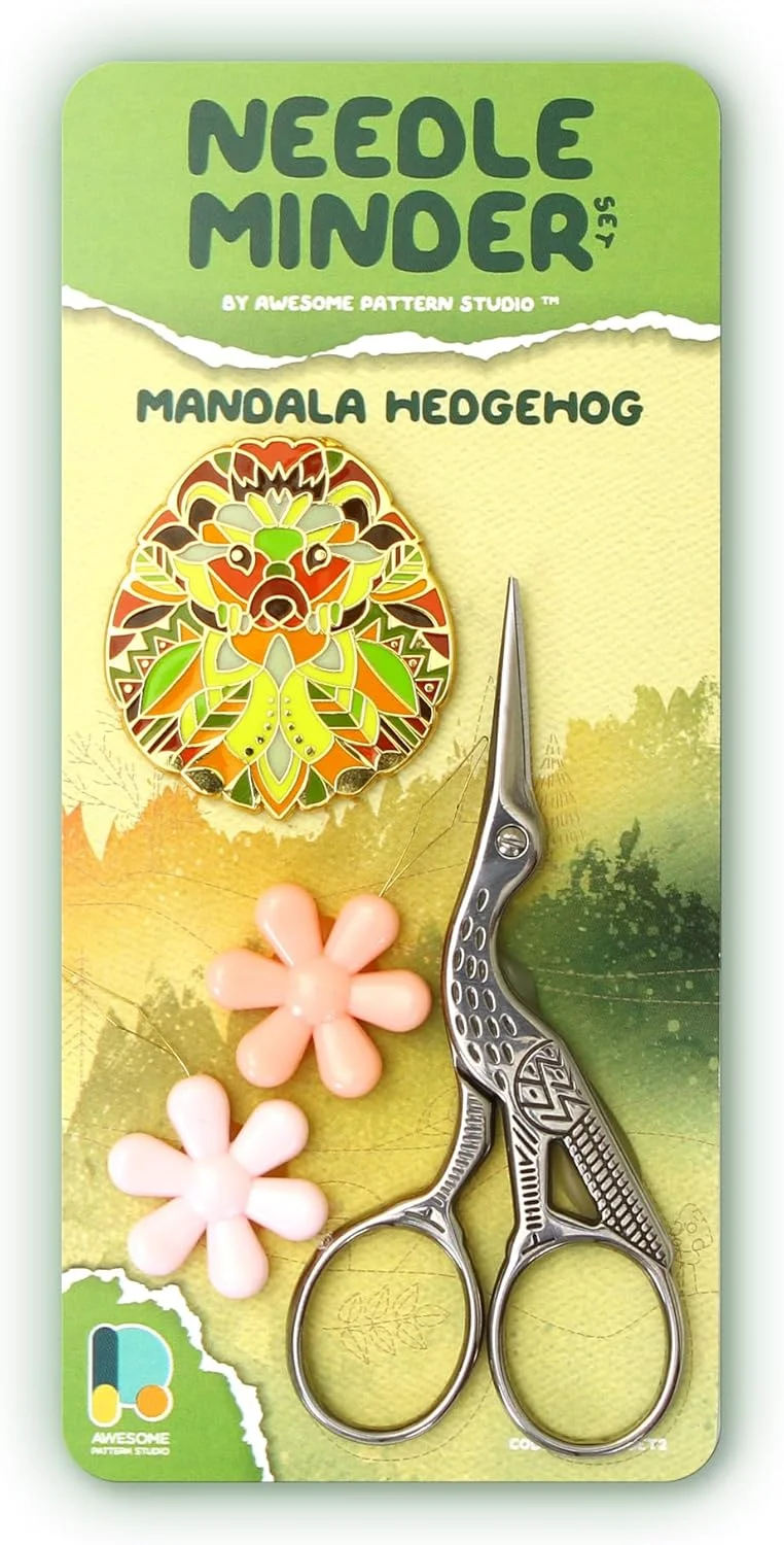 ست نگهدارنده سوزن طرح استودیو الگو - نگهدارنده سوزن مغناطیسی جوجه تیغی ماندالا + 2 سوزن نخ کن + قیچی گلدوزی. پین مینای دندان برای کوک متقاطع، گلدوزی و صنایع دستی
