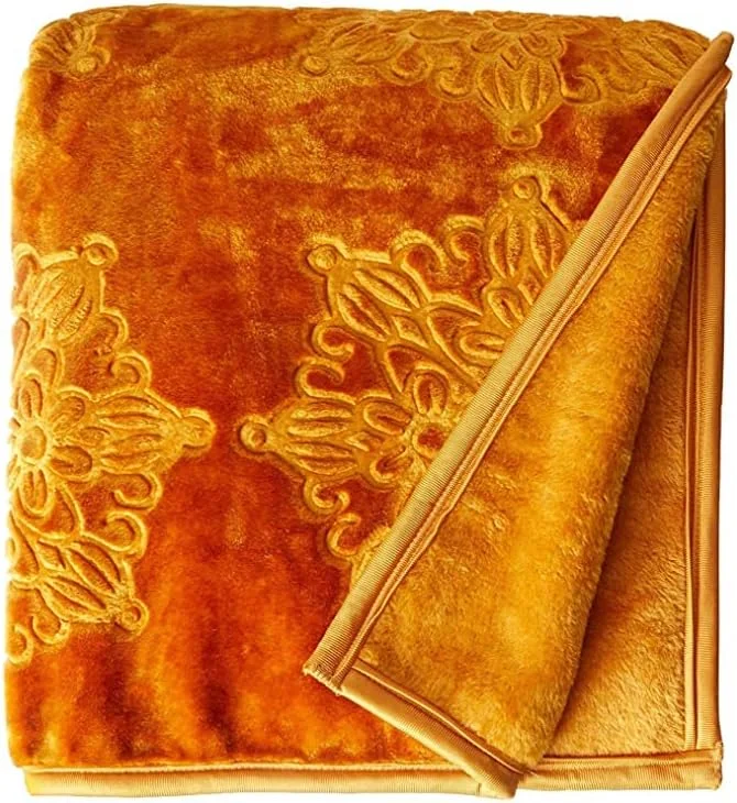 پتوی یک نفره مینک کره ای فوق العاده نرم و لوکس SK STORE با طرح برجسته، بسیار گرم مناسب فصل زمستان (طلایی، یک نفره) پتوی یک نفره مینک کره ای فوق العاده نرم و لوکس SK STORE با طرح برجسته، بسیار گرم مناسب فصل زمستان (طلایی، یک نفره)