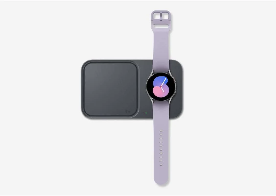 ساعت هوشمند بلوتوثی 44 میلی‌متری سامسونگ Galaxy Watch 5 با قابلیت ردیابی بدن، سلامتی، تناسب اندام و خواب، باتری بهبود یافته، شیشه کریستال یاقوت کبود، ردیابی GPS پیشرفته، نسخه ایالات متحده، آبی