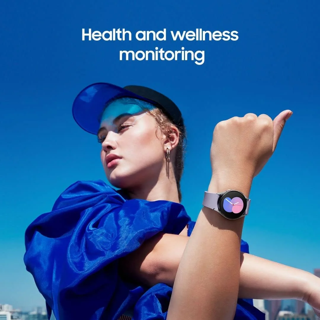 ساعت هوشمند سامسونگ Galaxy Watch 5 44mm بلوتوث با ردیاب بدن، سلامتی، تناسب اندام و خواب، باتری بهبود یافته، شیشه کریستال یاقوت کبود، ردیابی GPS پیشرفته، نسخه ایالات متحده، قاب نقره ای با بند سفید
