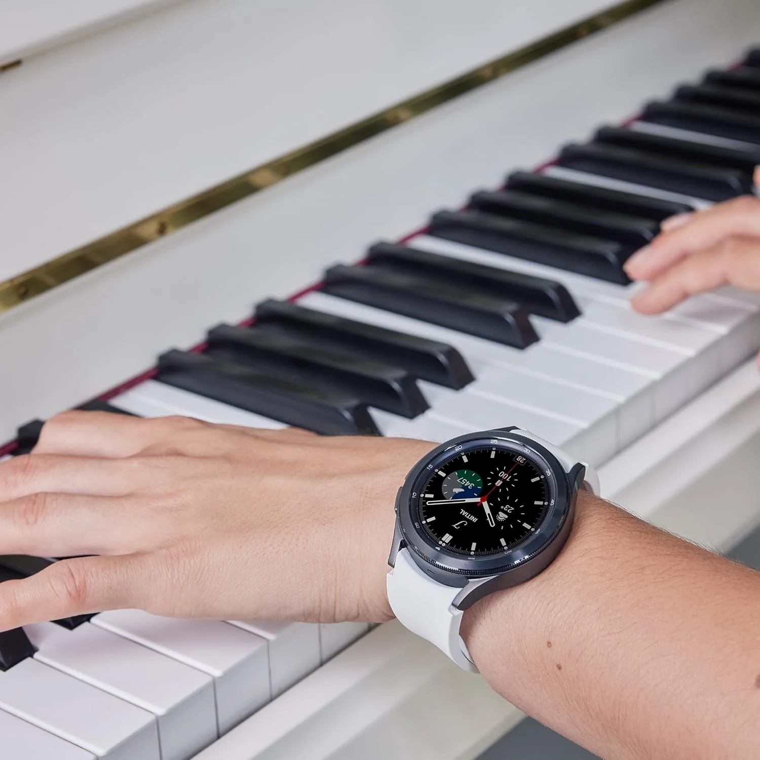 ساعت هوشمند سامسونگ گلکسی واچ 4 کلاسیک 46 میلی متری بلوتوث، حاشیه چرخان، ردیاب تناسب اندام، مشکی (نسخه انگلستان) ساعت هوشمند سامسونگ گلکسی واچ 4 کلاسیک 46 میلی متری بلوتوث، حاشیه چرخان، ردیاب تناسب اندام، مشکی (نسخه انگلستان)