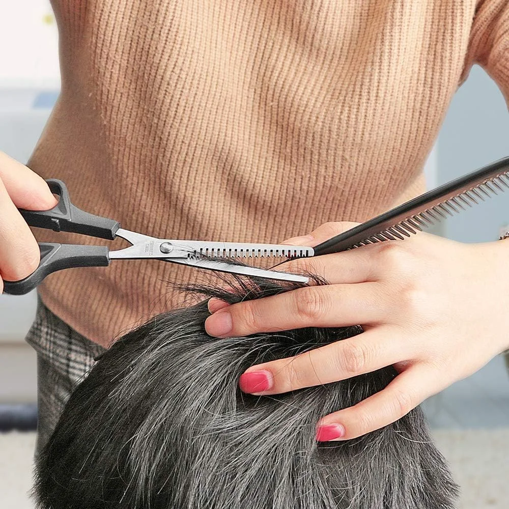 قیچی پیتاژ مو آسدیرنه CCR، قیچی بافت دهنده، قیچی آرایشگری، مناسب برای آرایشگران یا استفاده خانگی، استیل ضد زنگ، 6 اینچ، مشکی قیچی پیتاژ مو آسدیرنه CCR، قیچی بافت دهنده، قیچی آرایشگری، مناسب برای آرایشگران یا استفاده خانگی، استیل ضد زنگ، 6 اینچ، مشکی