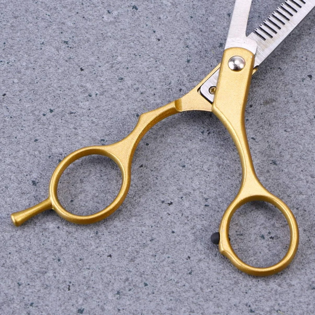 ابزار حالت دهی و پیرایش مو قیچی های بادوام برای نازک کردن مو مناسب آرایشگاه و سالن (طلایی) ابزار حالت دهی و پیرایش مو قیچی های بادوام برای نازک کردن مو مناسب آرایشگاه و سالن (طلایی)