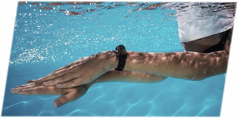 شیائومی می بند 4، صفحه نمایش رنگی 0.95 اینچی AMOLED، ضد آب، مانیتور ضربان قلب، تناسب اندام، باتری 135 میلی آمپر، بلوتوث 5.0 (نسخه بین المللی) - مشکی