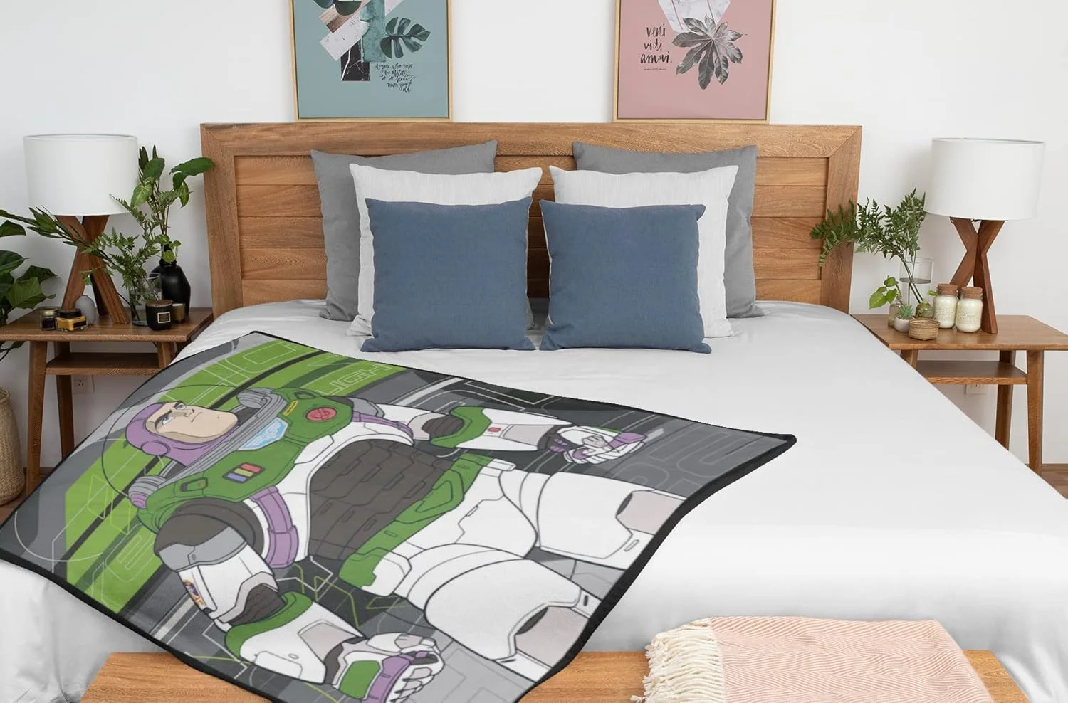 Universal Disney Lightyear Polar Fleece Blanket for Kids All Season, Ultra Soft, Fade Resistant (Official Disney Product), Multicolor, TRHA23305 Universal Disney Lightyear Polar Fleece Blanket for Kids All Season, Ultra Soft, Fade Resistant (Official Disney Product), Multicolor, TRHA23305