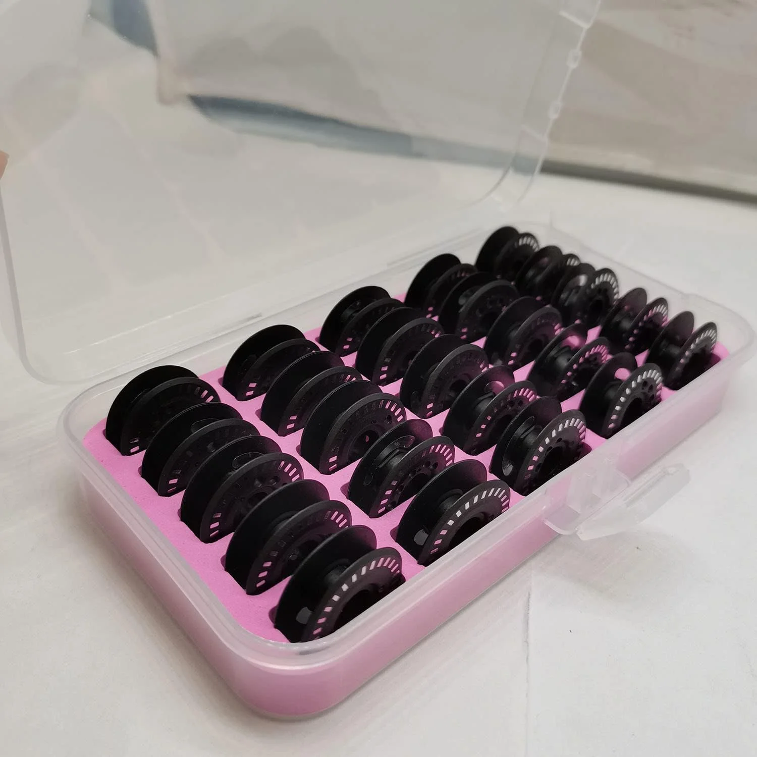 ماسوره های بزرگ سری 8 Bequilter، بسته 25 عددی، سازگار با چرخ خیاطی برنینا مدل های B820 Quilters Edition, B830, B830LE, B880, B880 Plus ماسوره های بزرگ سری 8 Bequilter، بسته 25 عددی، سازگار با چرخ خیاطی برنینا مدل های B820 Quilters Edition, B830, B830LE, B880, B880 Plus